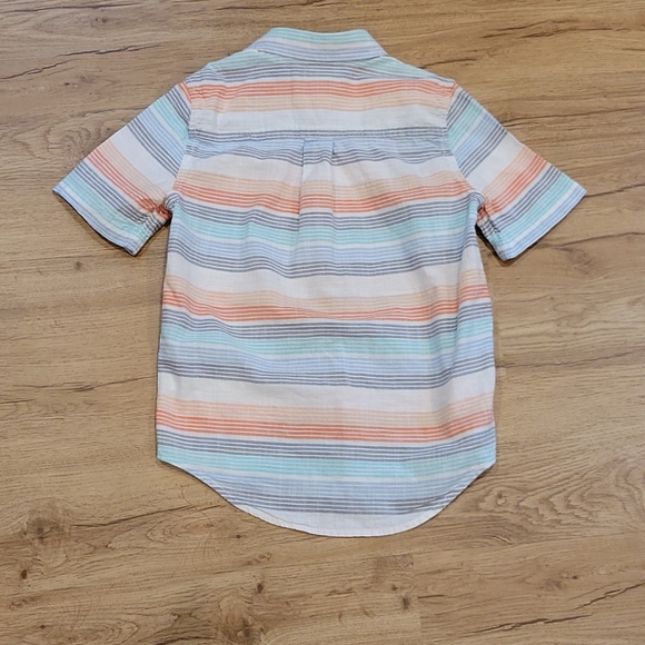 Children's Place Lightweight Button Down - Picture 3 of 3